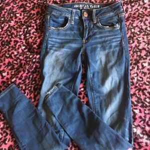 American eagle dark wash super stretch jeans size 2